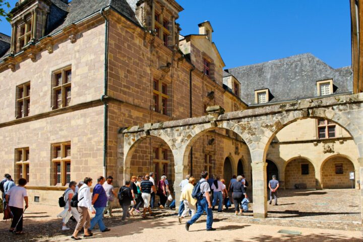 img_0-1599227179_960x431