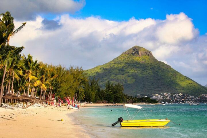Plage de Flic en Flac à Maurice. DR Plage de Flic en Flac à Maurice. DR