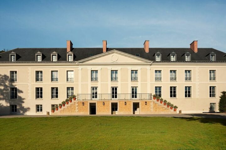 Domaine-du-Montcel-La-vue_arriere-chateau-DR Domaine-du-Montcel-La-vue_arriere-chateau-DR