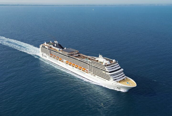 Le MSC MAGNIFICA vu d’avion. DR Le MSC MAGNIFICA vu d'avion. DR