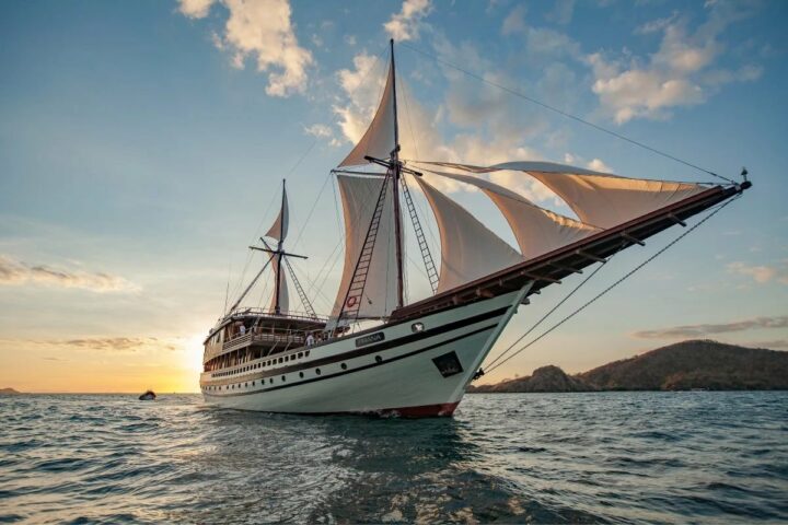 Prana-by-Atzaro-Story. DR