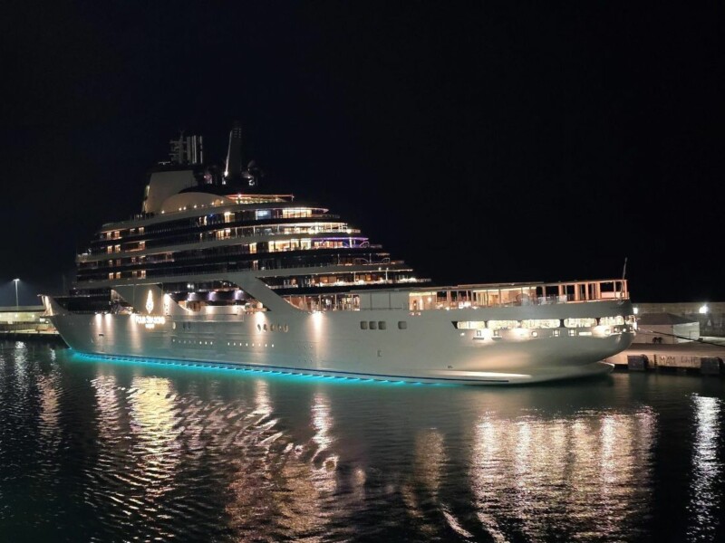 Le Four-Seasons-1- DR